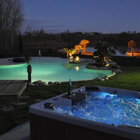 Le Lac De Crivito Bed and Breakfast Caraman Εξωτερικό φωτογραφία