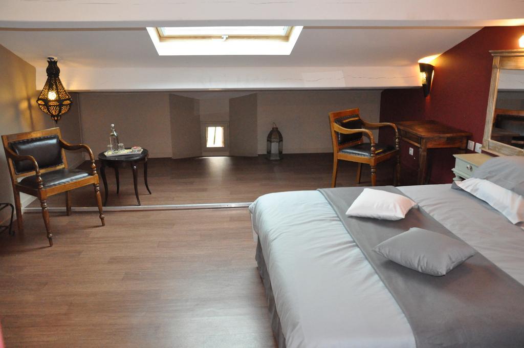 Le Lac De Crivito Bed and Breakfast Caraman Δωμάτιο φωτογραφία