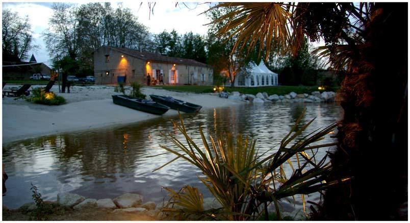 Le Lac De Crivito Bed and Breakfast Caraman Εξωτερικό φωτογραφία